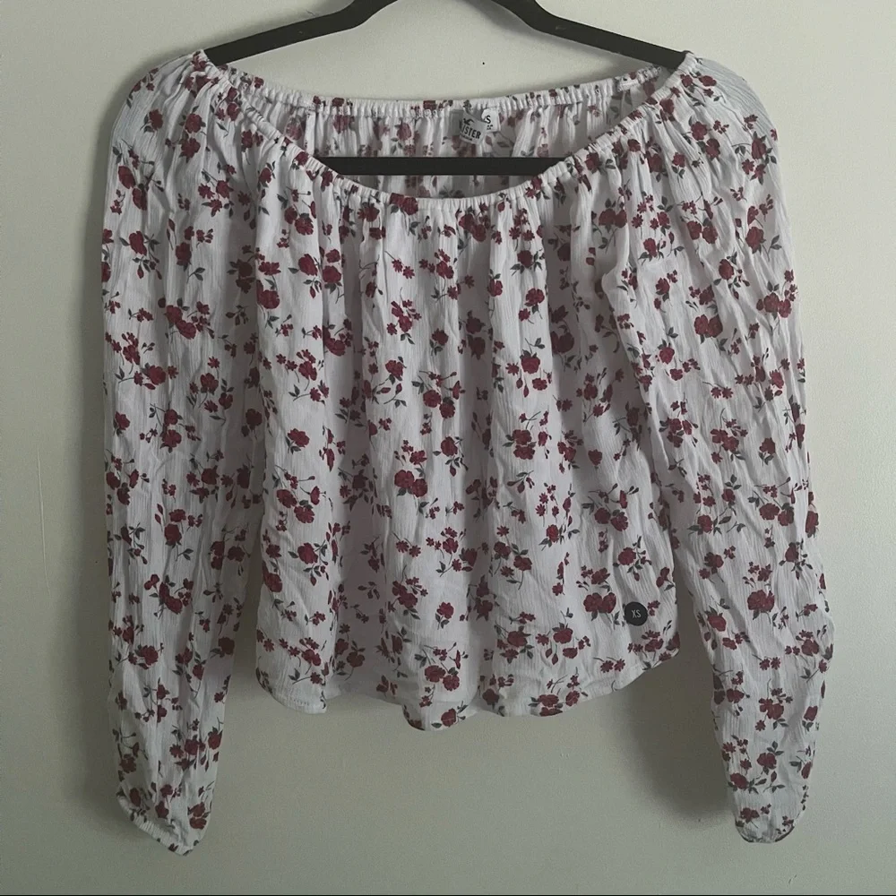 NWT Hollister Off the Shoulder Floral Top - Picture 1 of 4